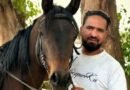 محمود أبو سند .. رحلة إبداع وتميز في عالم تربية الخيول العربية الأصيلة بالبلينا