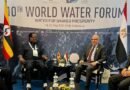 سويلم يلتقى وزير المياه والبيئة الأوغندى للتباحث حول سُبل تعزيز التعاون بين مصر وأوغندا فى مجال المياه