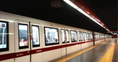 أزمة الكهرباء تمتد لإيطاليا وتعطل مترو روما