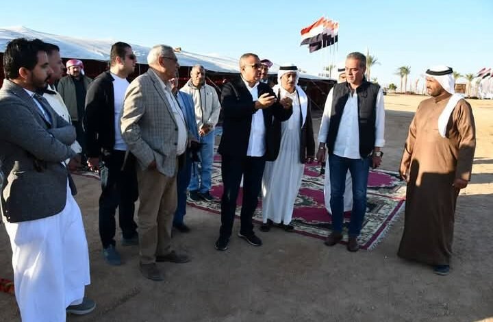 محافظ جنوب سيناء يتابع الاستعدادات النهائية لانطلاق المهرجان العربي للهجن والتراث بشرم الشيخ