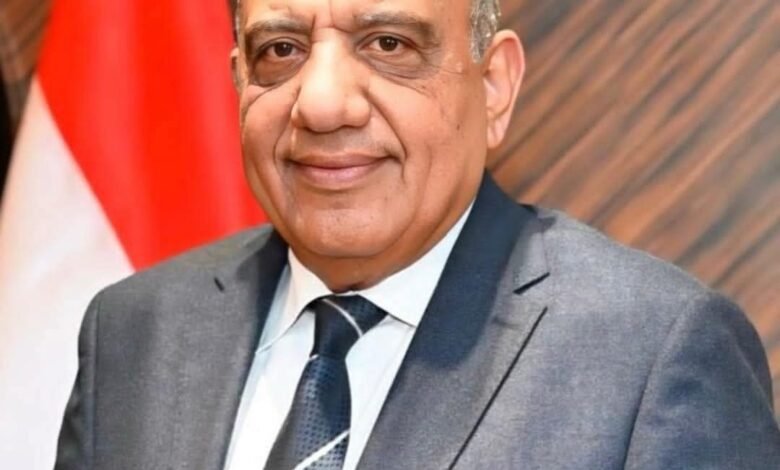 وزير الكهرباء والطاقة المتجددة يتابع إطلاق التيار بمحطة محولات “روافع رشيد 2” بجهد 220/66/11 ك.ف