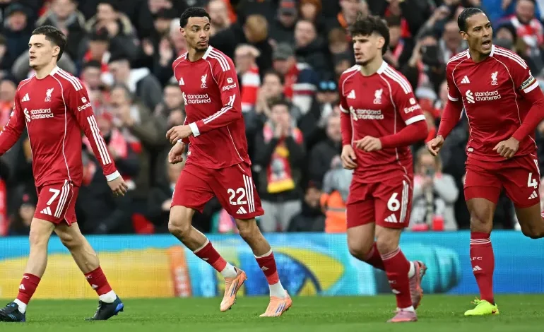 ليفربول يفوز بهدفين على برايتون في الدوري الانجليزي