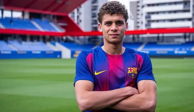 اللاعب حمزة عبدالكريم