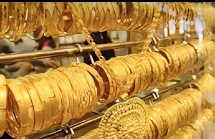 سعر الذهب عيار 21 اليوم الجمعة 2 أكتوبر. 2026