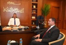 محافظ جنوب سيناء يستقبل مفوض الدولة الجديد ويؤكد سرعة البت في عمليات الخطة الاستثمارية