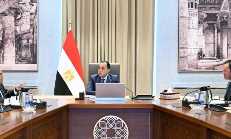 رئيس الوزراء يتابع موقف الإصدار الثاني من وثيقة سياسة ملكية الدولة والخطة التنفيذية له