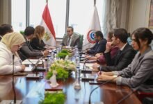 وزير الصحة يبحث مع وفد الأمانة العامة لجامعة الدول العربية سبل تعزيز التعاون الصحي العربي المشترك