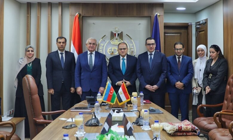 رئيس هيئة الدواء المصرية يبحث مع سفير أذربيجان بالقاهرة
