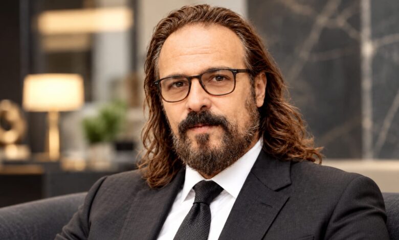 المخرج العالمي عاهد عبابنه يحصد جائزة أفضل عرض متكامل