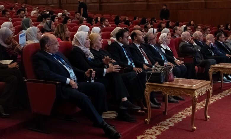 رئيس هيئة الدواء يشارك في المؤتمر الثاني لكلية الصيدلة بالجامعة البريطانية «فارما 360»
