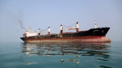 استهداف ناقلة نفط ثانية في مضيق هرمز في خلال يوم واحد