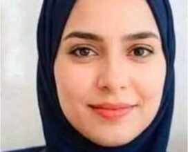 توفيت مضيفة الطيران المصرية عزة رمزي جراء استهداف مطار الملك خالد الدولي بالرياض